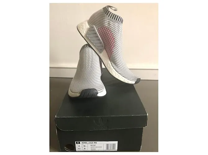 Adidas NMD slip-on gris talla 42 2/3 Negro Rosa Blanco 