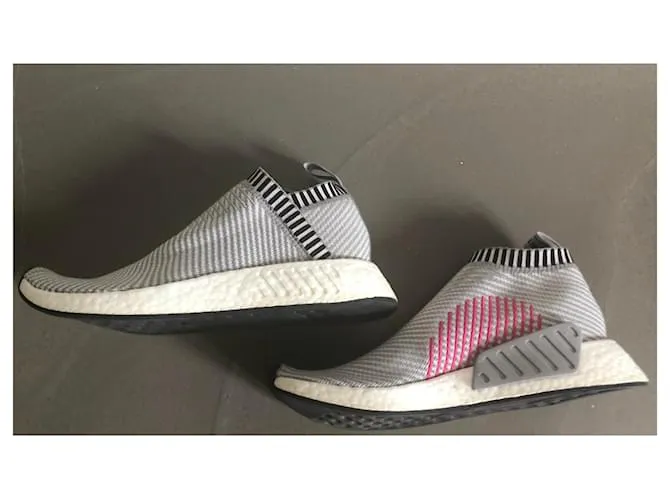 Adidas NMD slip-on gris talla 42 2/3 Negro Rosa Blanco 