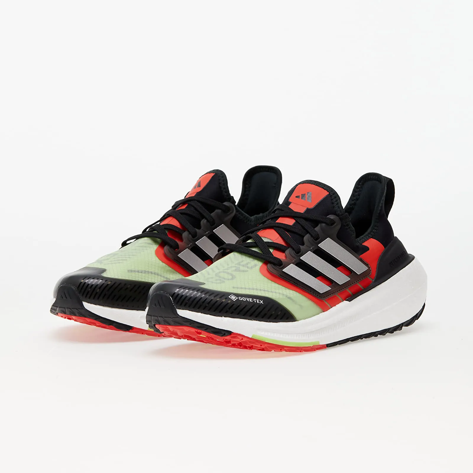 adidas UltraBOOST Light GTX