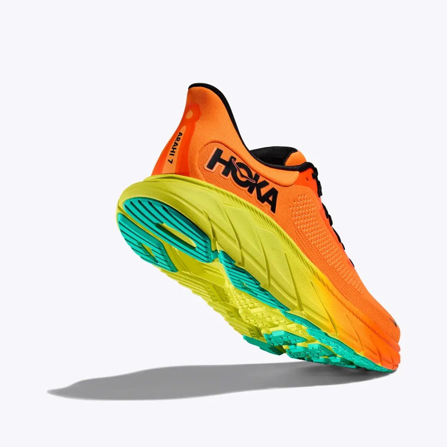 Hoka Arahi 7