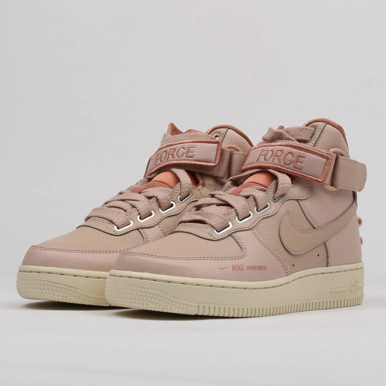 Nike Air Force 1 High Utility ''Pink'' W