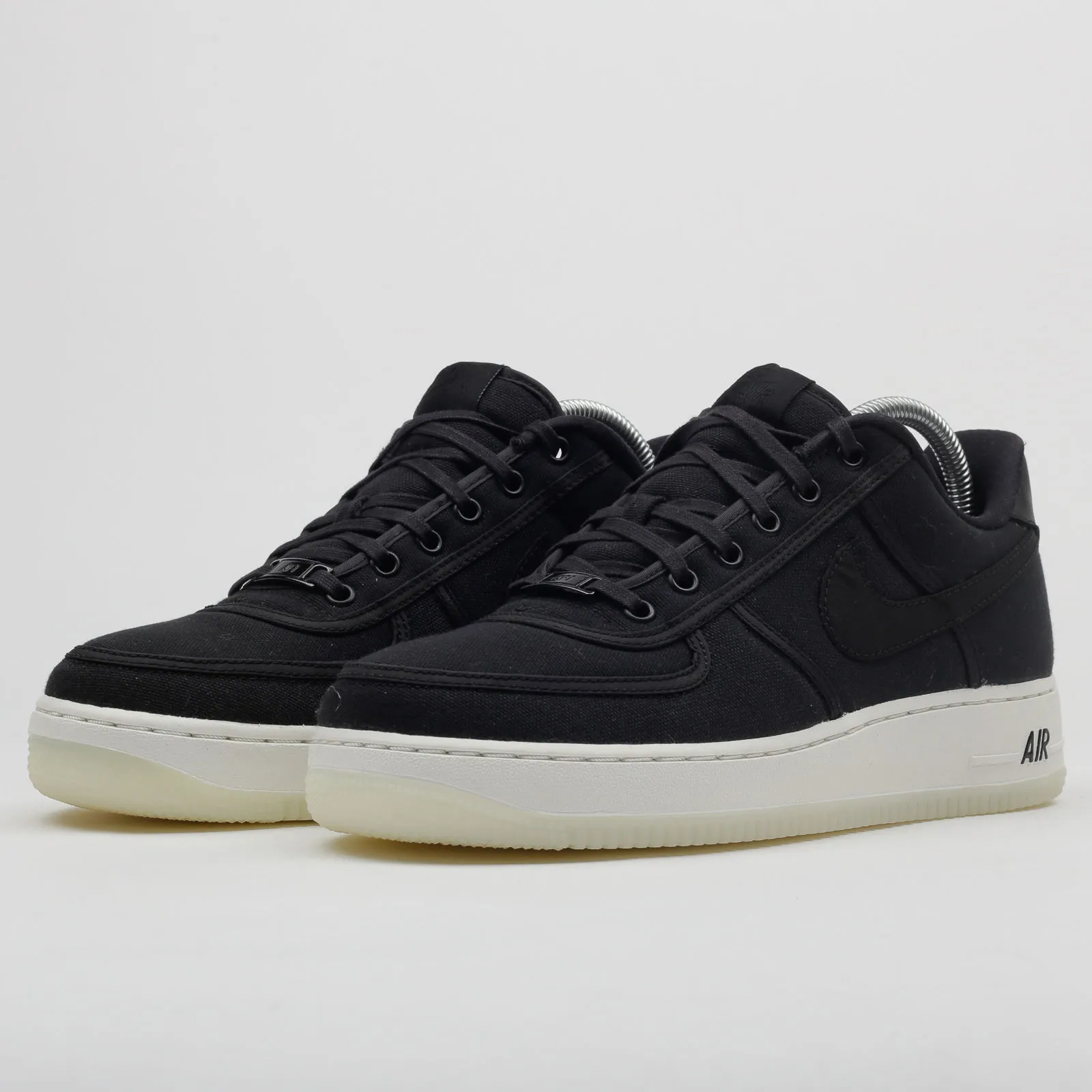 Nike Air Force 1 Low Retro QS ''Black''