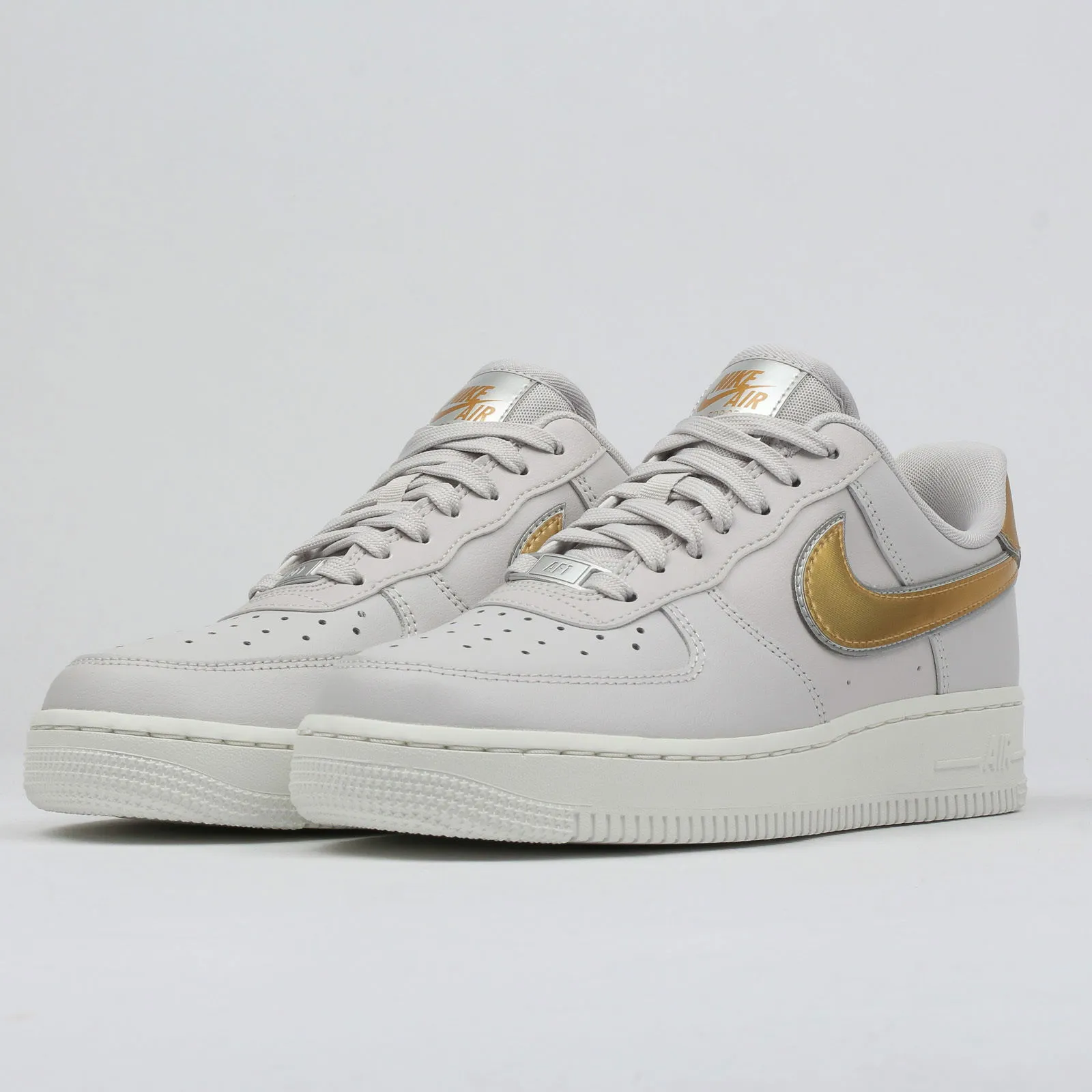 Nike Air Force 1 Low ''Metallic Gold'' W