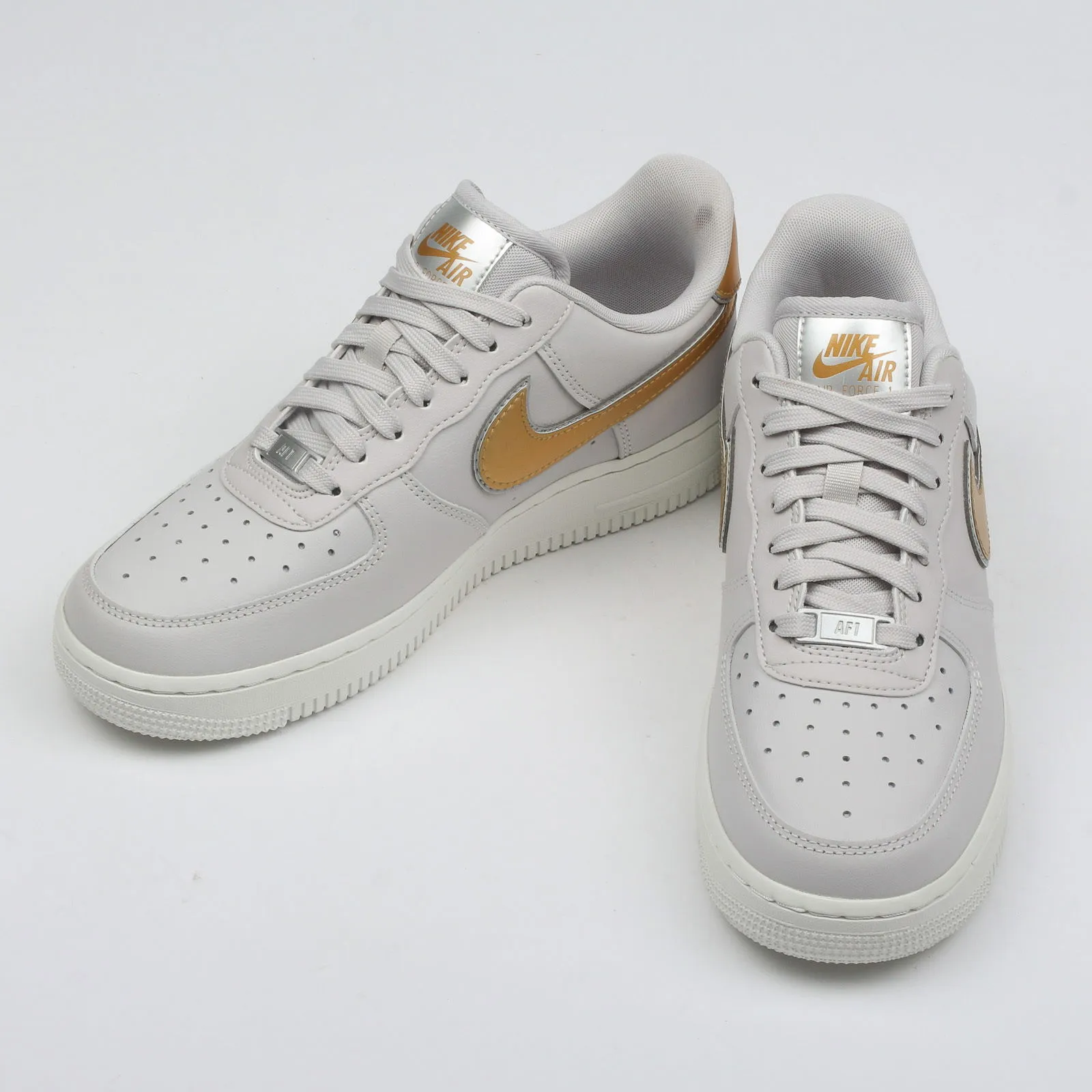 Nike Air Force 1 Low ''Metallic Gold'' W