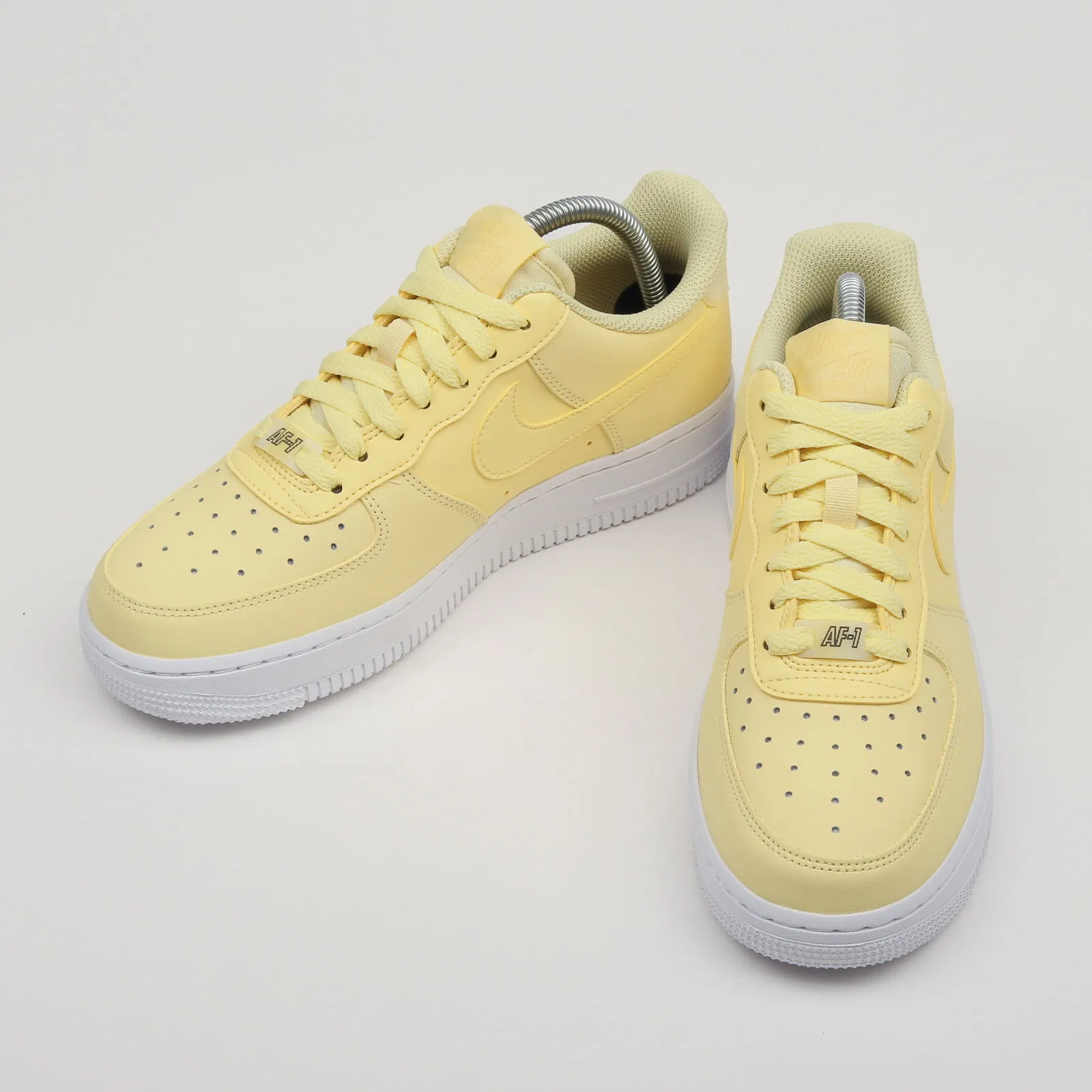 Nike Air Force 1 '07 Essential W