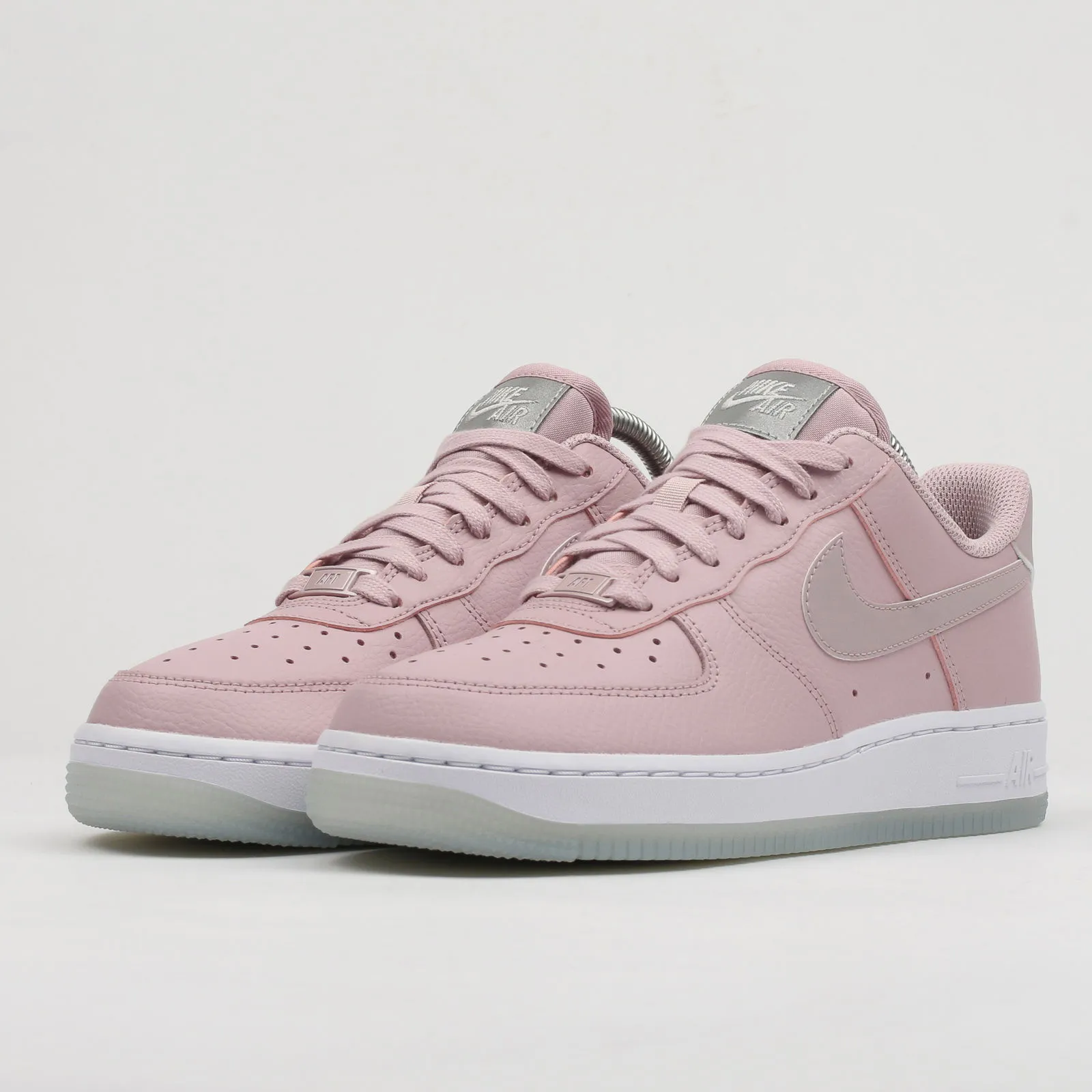 Nike Air Force 1 '07 Essential ''Plum Chalk'' W