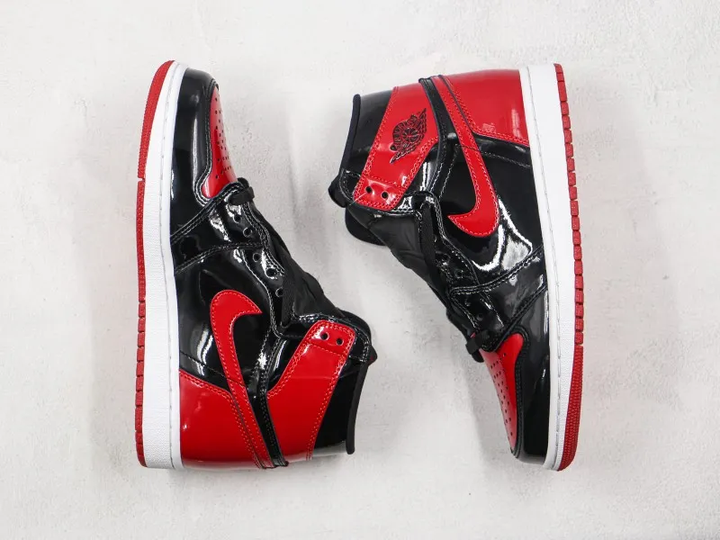 Nike Air Jordan 1 High “Bred Patent” Modelo 208H