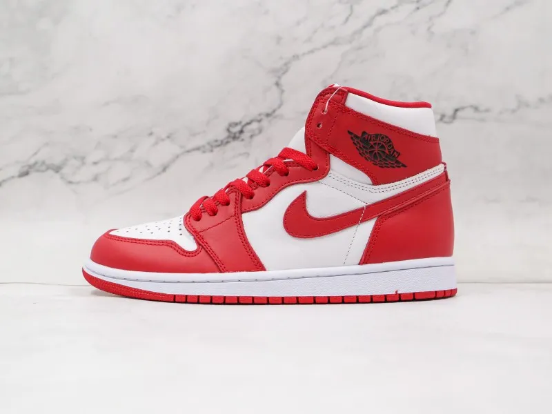 Nike Air Jordan 1 High Modelo 233H