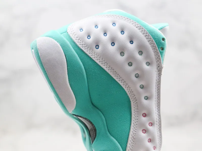 Nike Air Jordan 13 “Aurora Green” Modelo 107H