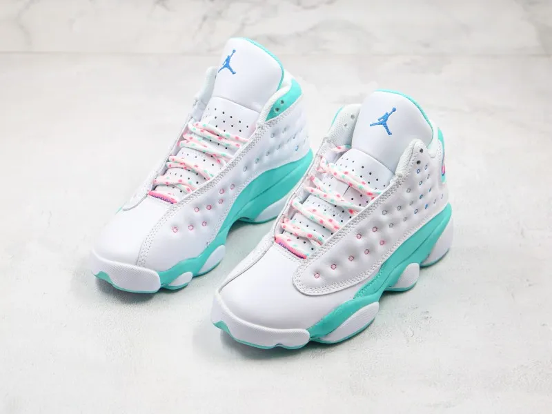 Nike Air Jordan 13 “Aurora Green” Modelo 107H