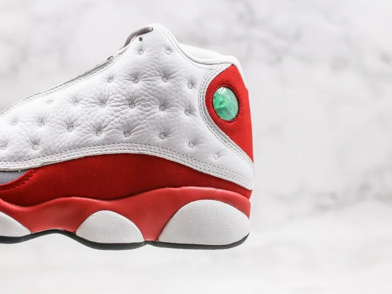 Nike Air Jordan 13 Retro Chicago Modelo 114M