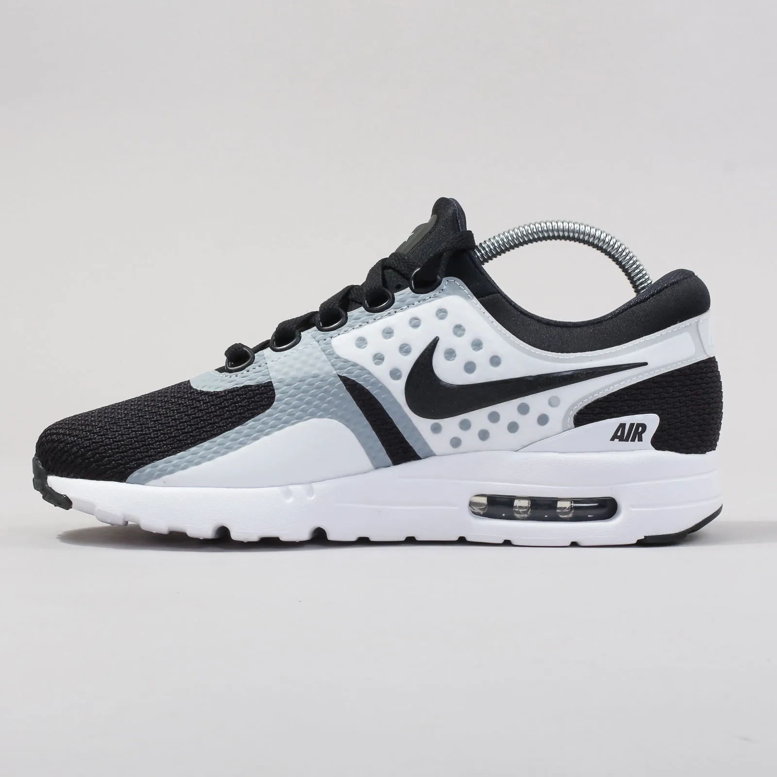 Nike Air Max Zero Essential