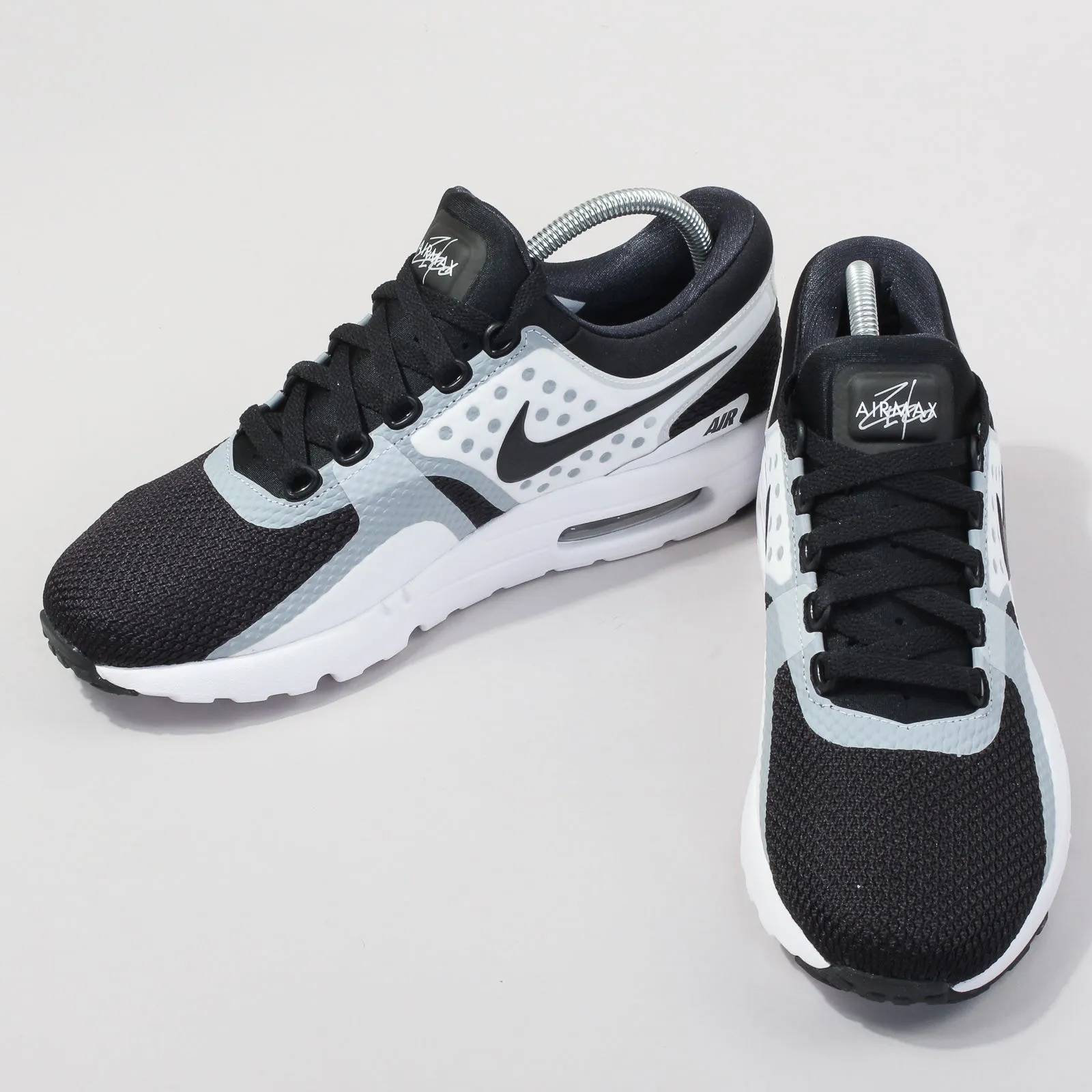 Nike Air Max Zero Essential