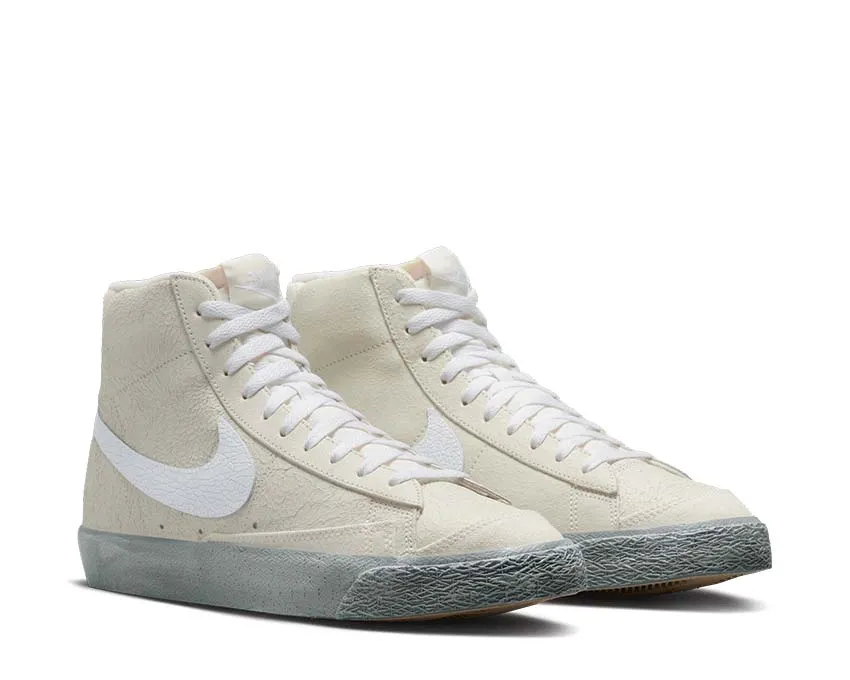 Nike Blazer Mid '77 EMB