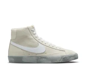 Nike Blazer Mid '77 EMB