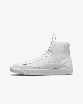 Nike Blazer Mid '77 SE Dance