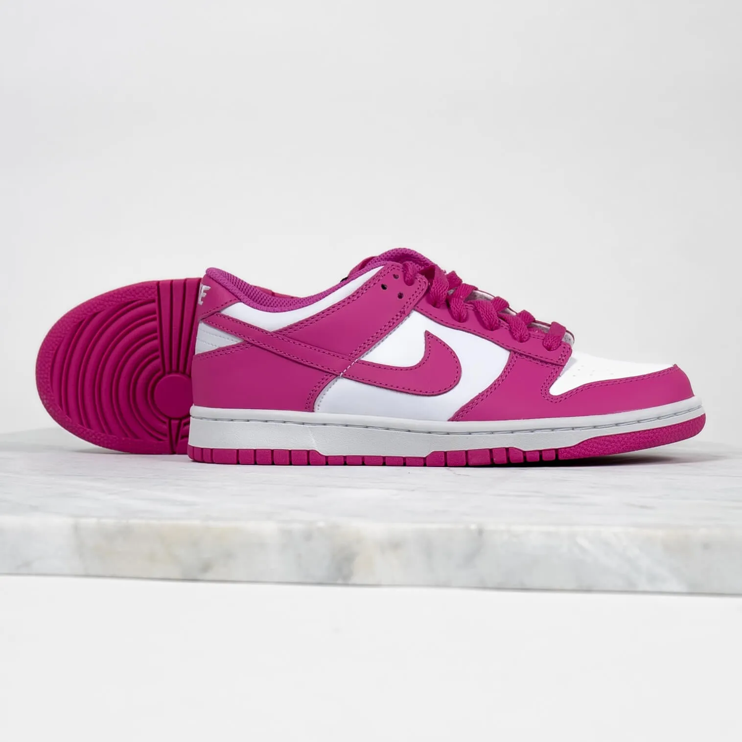 Nike Dunk Low Active Fuchsia