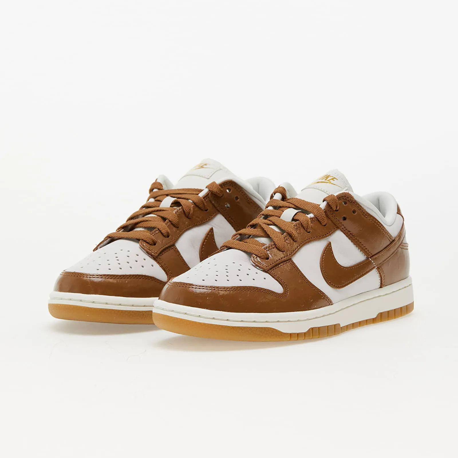 Nike Dunk Low LX "Ale Brown" W