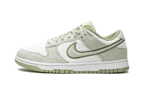 Nike Dunk Low SE Fleece Green