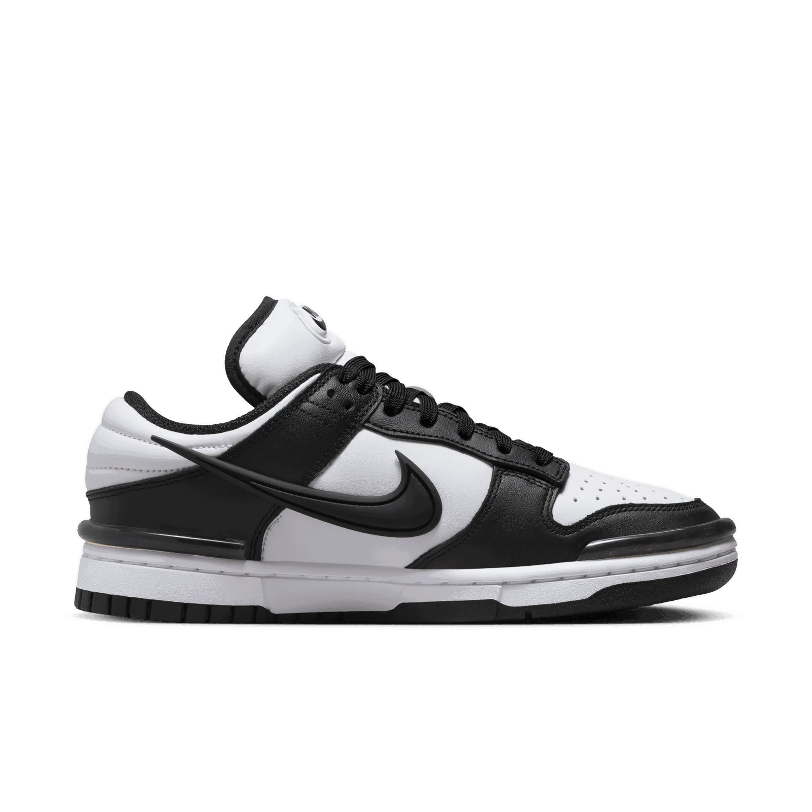 Nike Dunk Low Twist "Panda" W