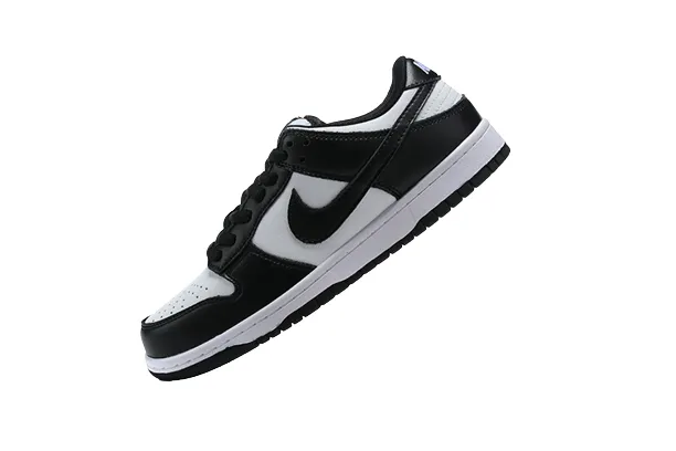 Nike Dunk Low «Black/White”