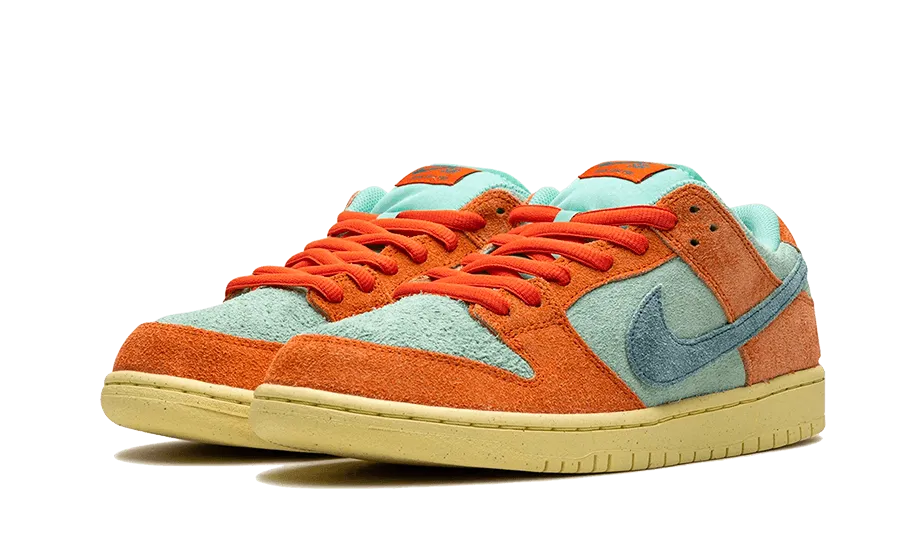 Nike SB Dunk Low Orange Emerald Rise