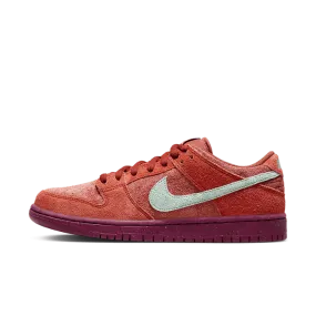 Nike SB Dunk Low "Mystic Red"