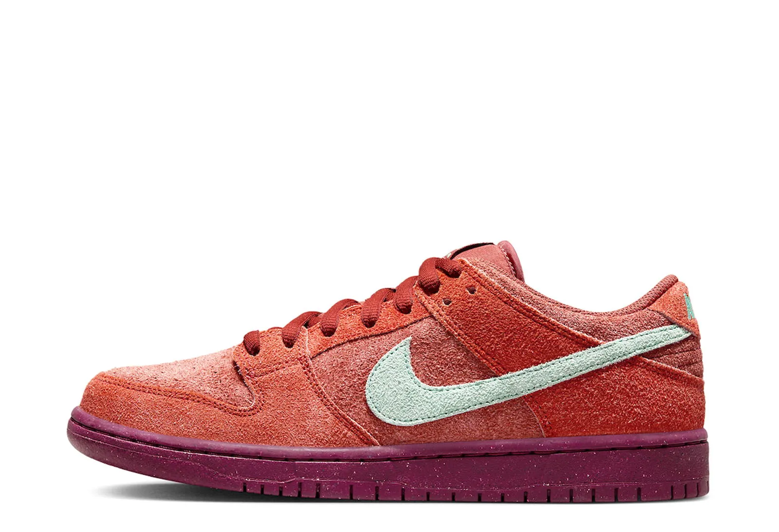 Nike SB Dunk Low "Mystic Red"