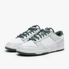 Nike Sportswear Dunk Low Retro SE