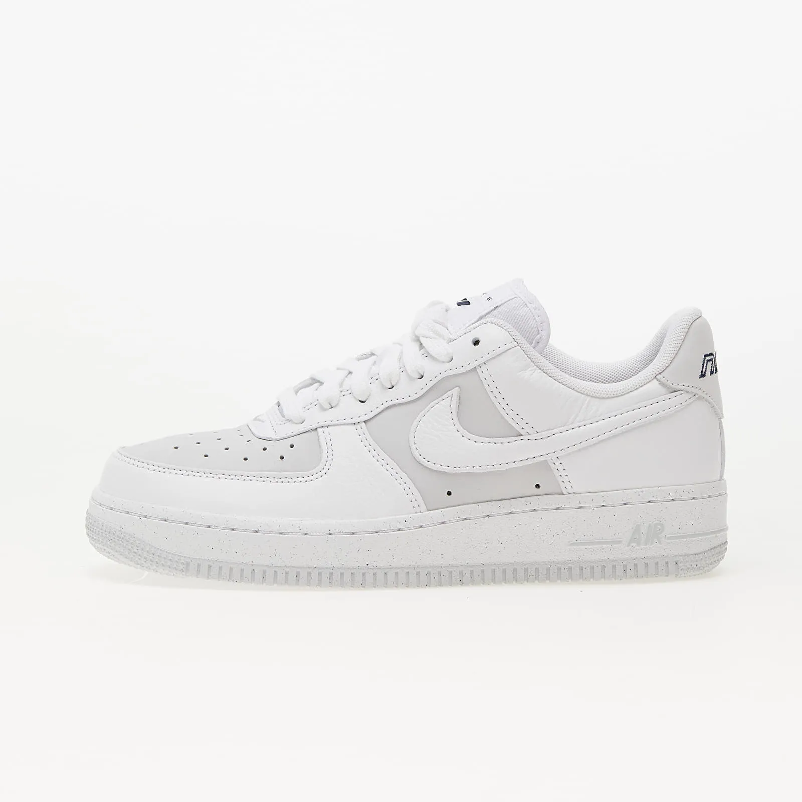 Nike Wmns Air Force 1 '07 LX