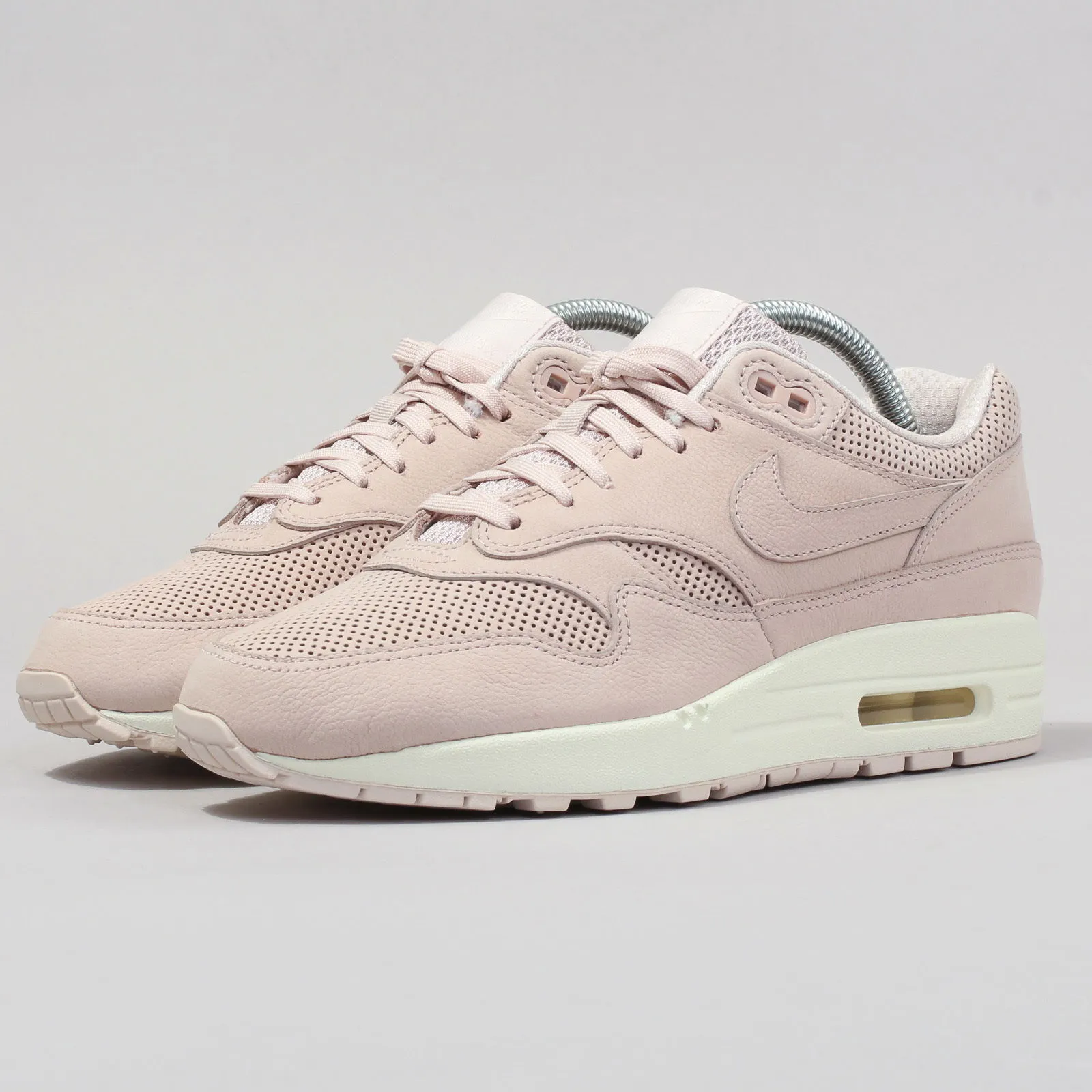 Nike WMNS Air Max 1 Pinnacle