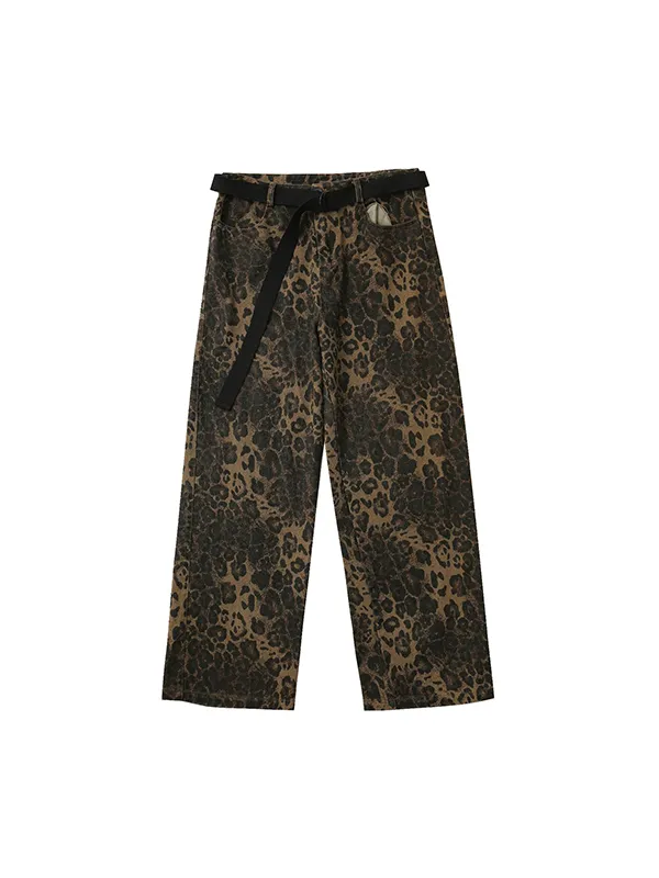 Pantalones cargo con estampado de leopardo