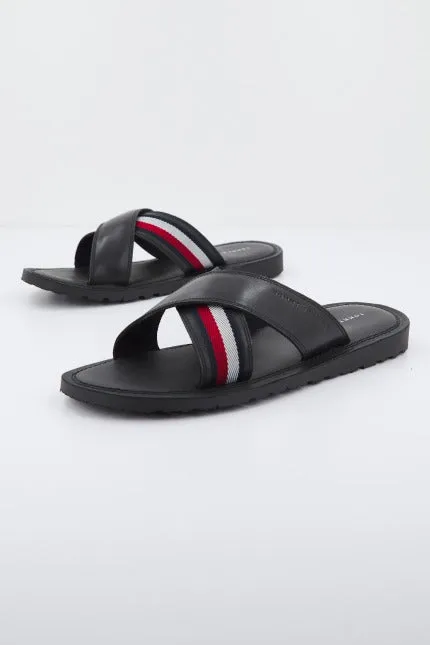 TOMMY HILFIGER CRISS CROSS SANDAL