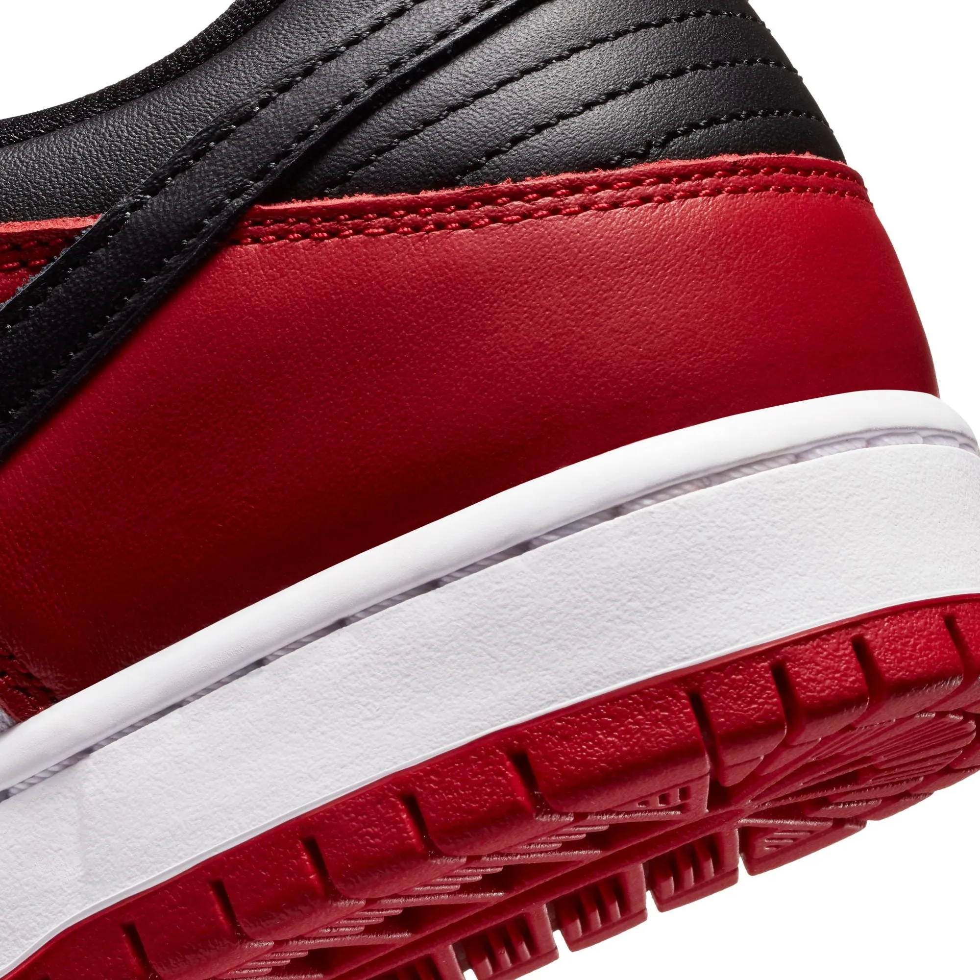 Zapatillas Nike SB Dunk Low Pro COURT VARSITY/BLACK-WHITE- RED