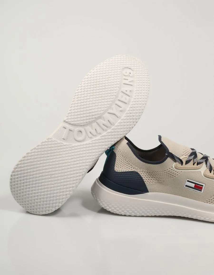  zapatillas TOMMY HILFIGER Tommy Jeans Alpha Run en Beige 79902